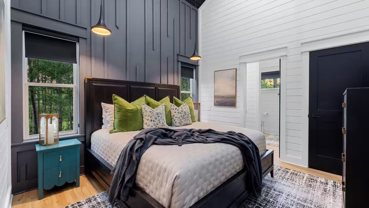 Photo of Bedroom in Hochatown
