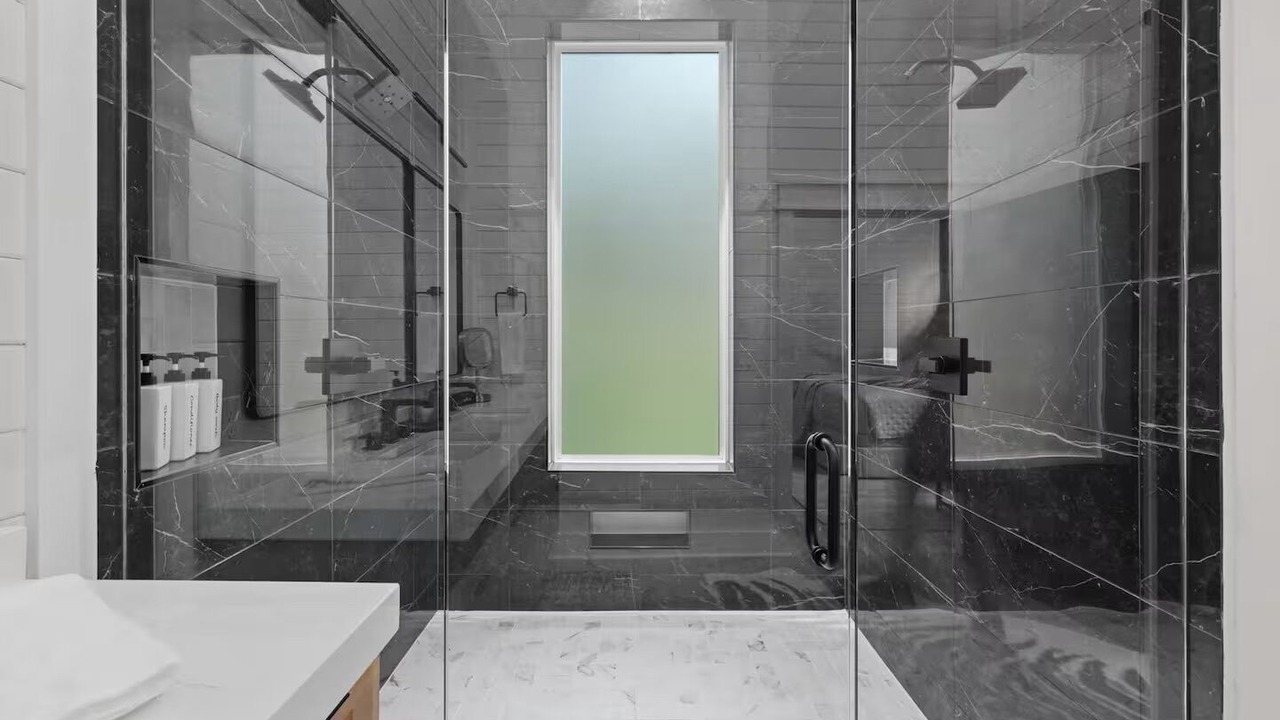 Photo of Bathroom in Hochatown