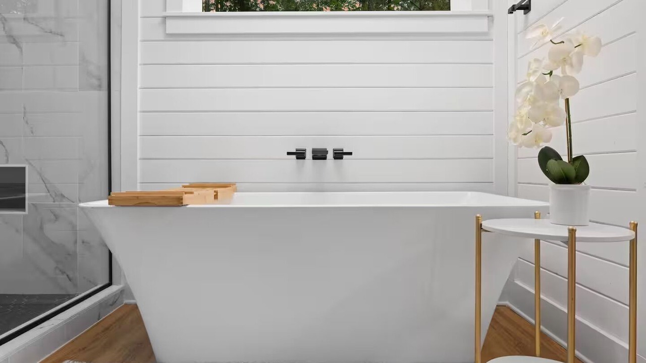 Photo of Bathroom in Hochatown