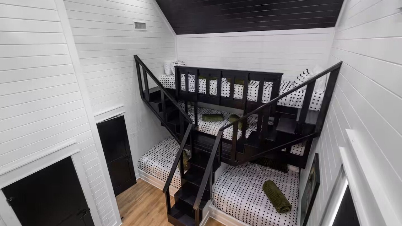 Photo of Bedroom in Hochatown