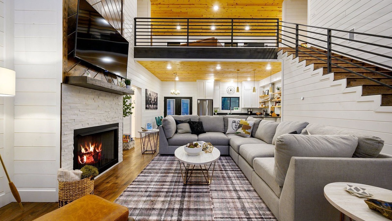 Photo of Livingroom in Hochatown