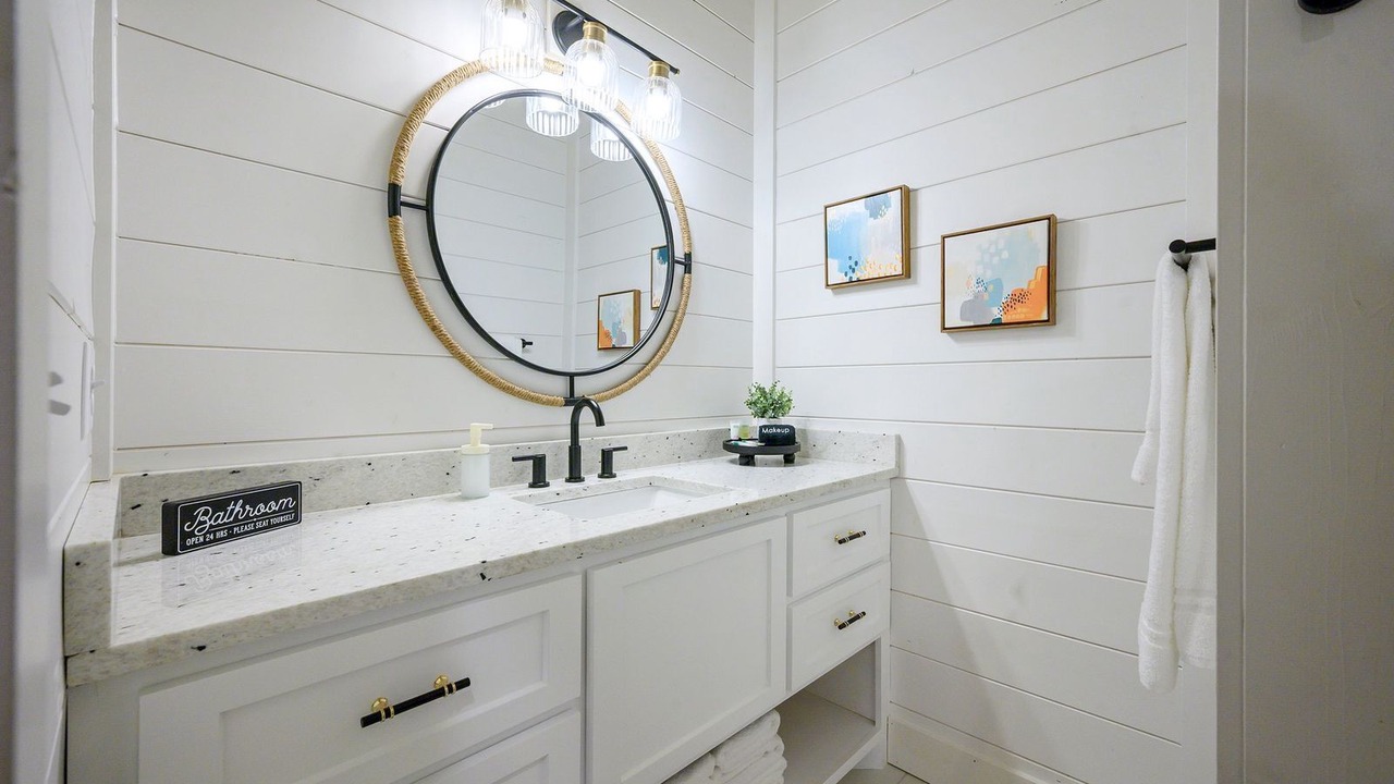 Photo of Bathroom in Hochatown