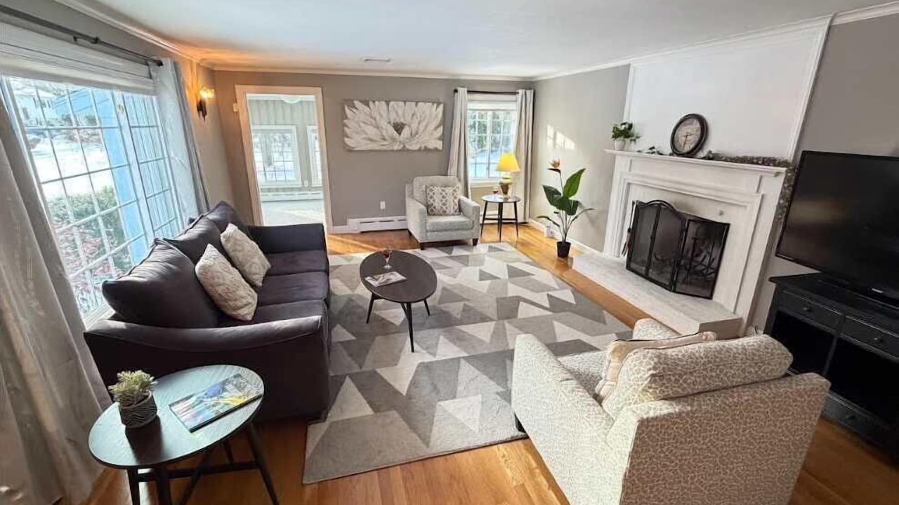 Photo of Livingroom in Framingham