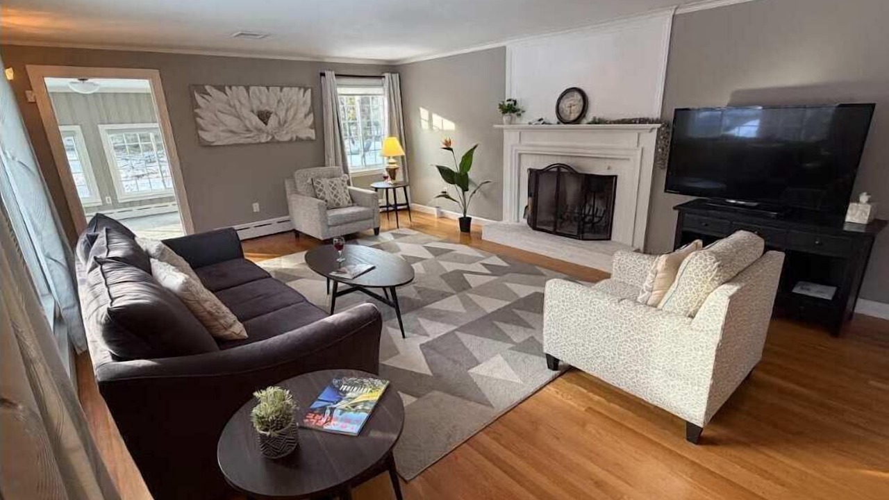 Photo of Livingroom in Framingham