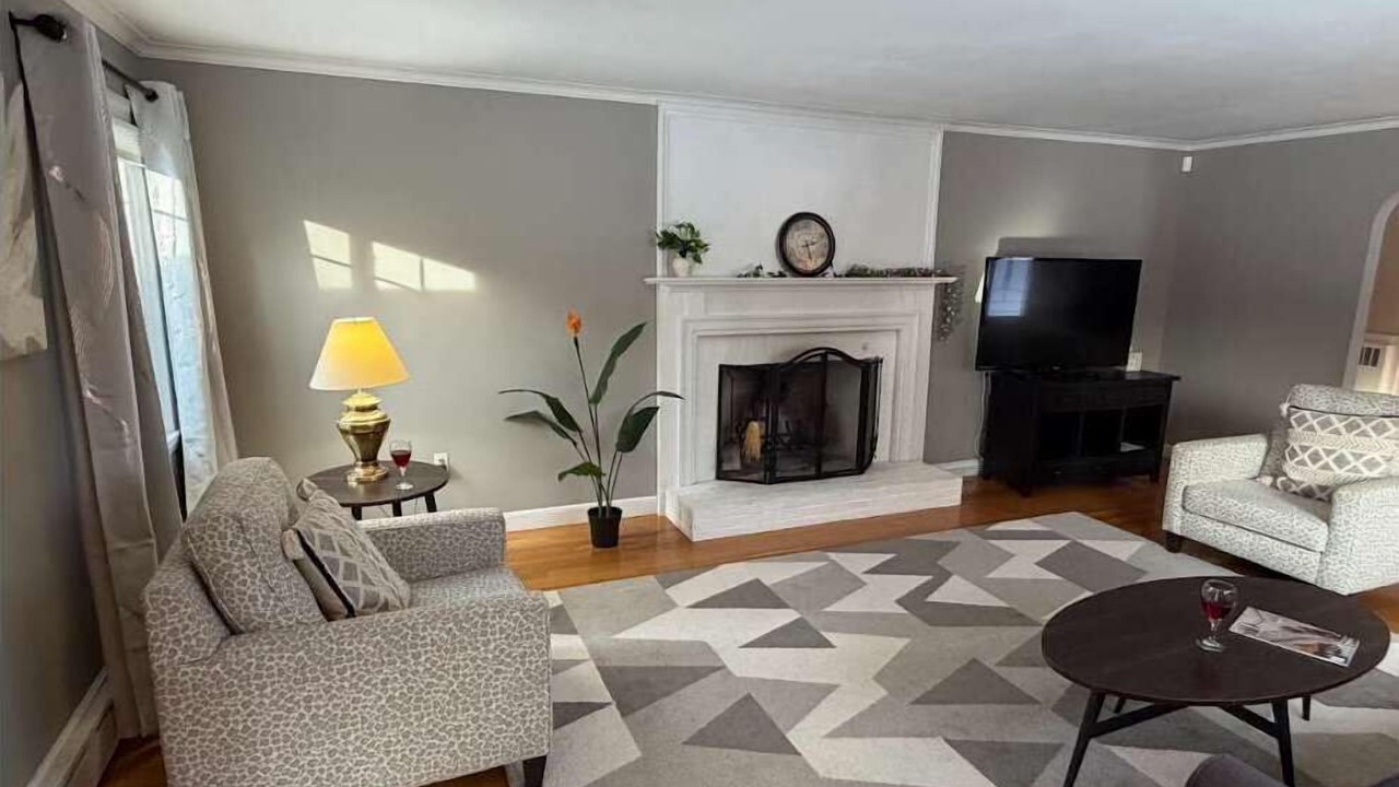 Photo of Livingroom in Framingham
