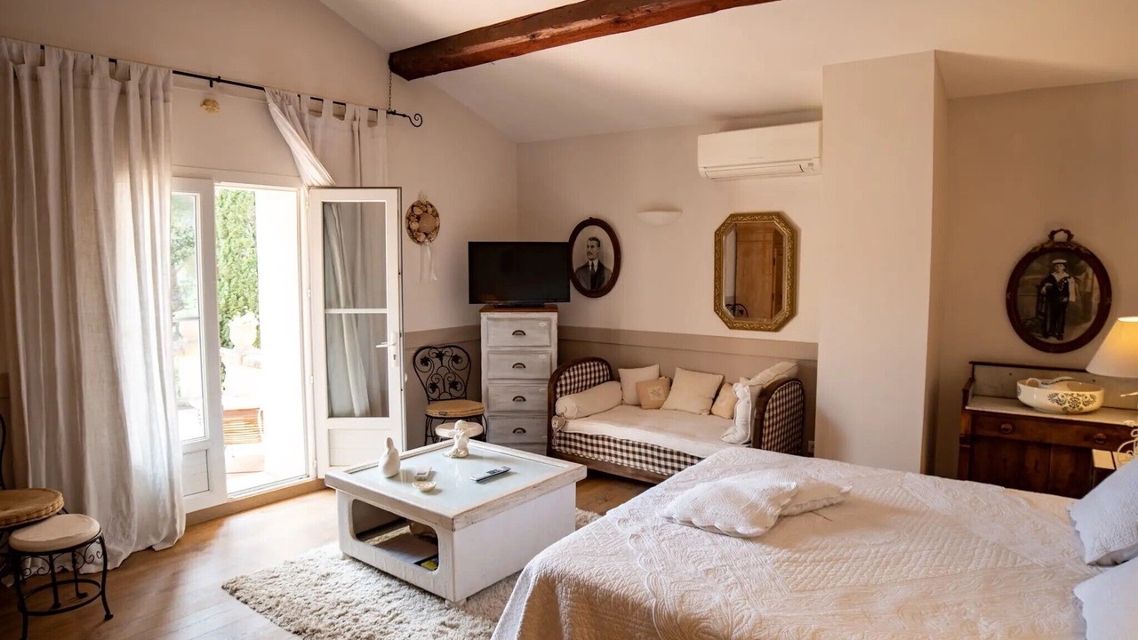 Photo of Bedroom in Bizanet