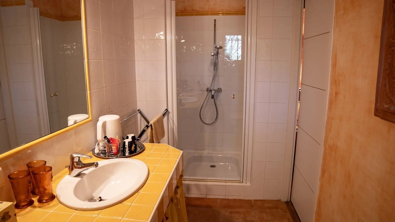 Photo of Bathroom in Bizanet