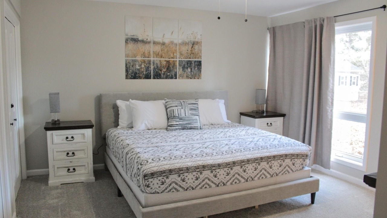 Photo of Bedroom in Overland Park