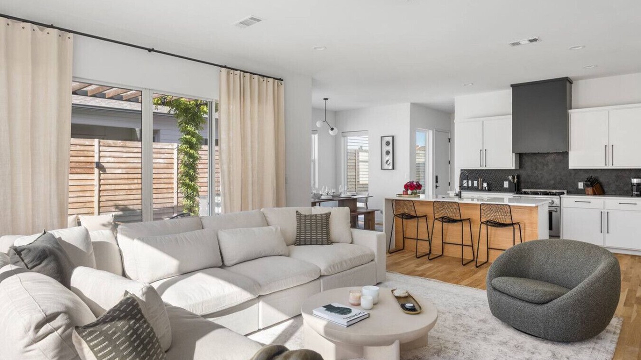 Photo of Livingroom in Dallas