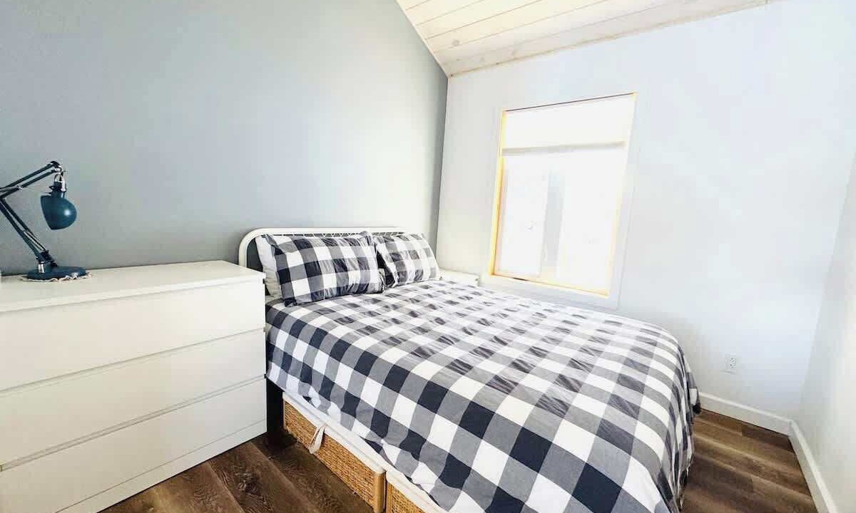 Photo of Bedroom in Sainte-Therese-de-la-Gatineau