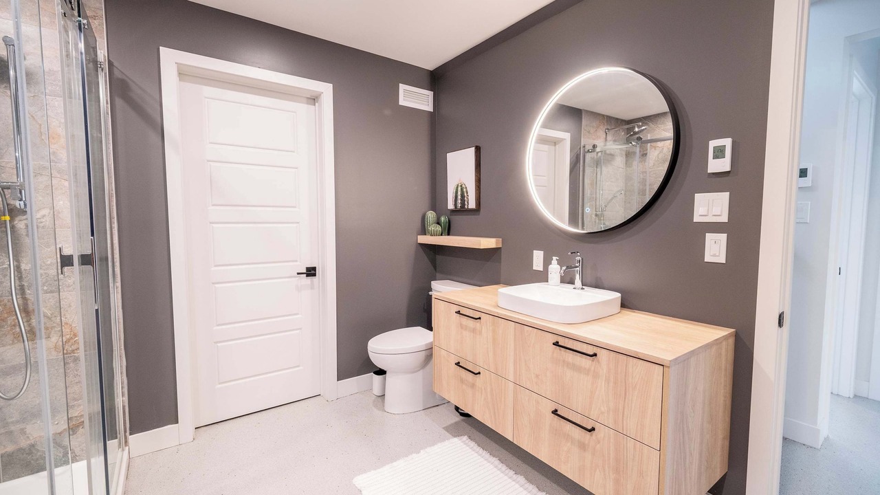Photo of Bathroom in Saint-Philemon