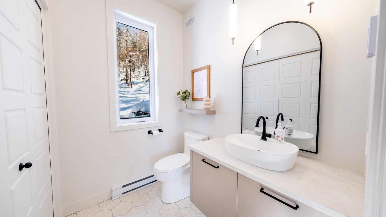 Photo of Bathroom in Saint-Philemon
