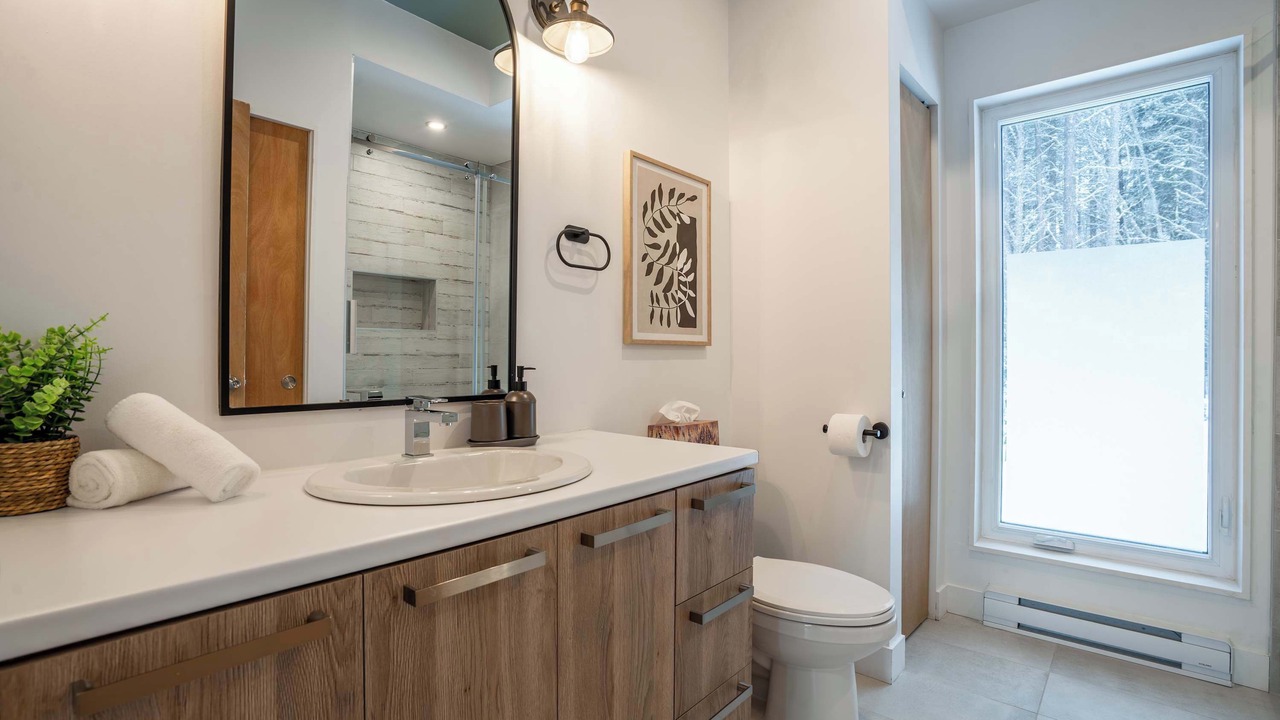 Photo of Bathroom in Saint Come