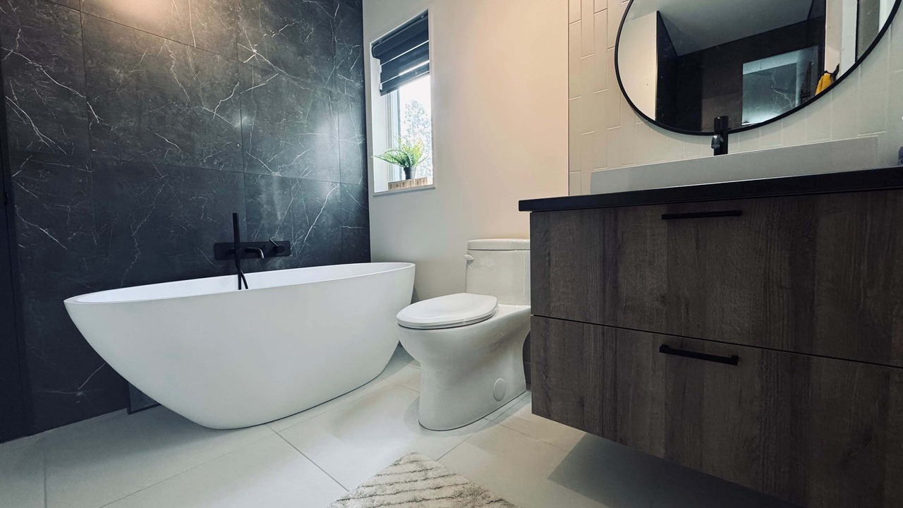 Photo of Bathroom in Blue Sea