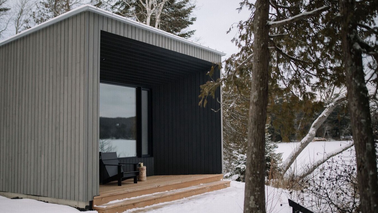 Photo of Patio Balcony in Algonquin Highlands