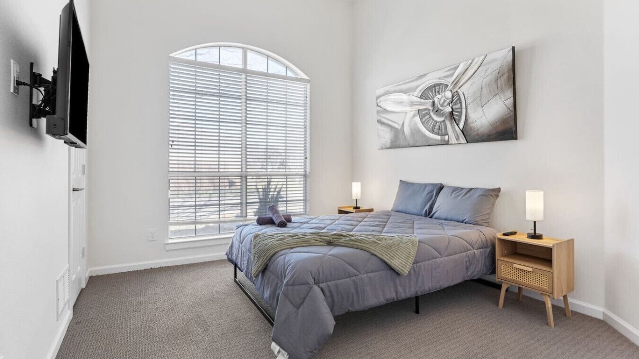 Photo of Bedroom in Allen