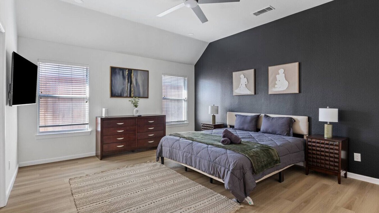 Photo of Bedroom in Allen