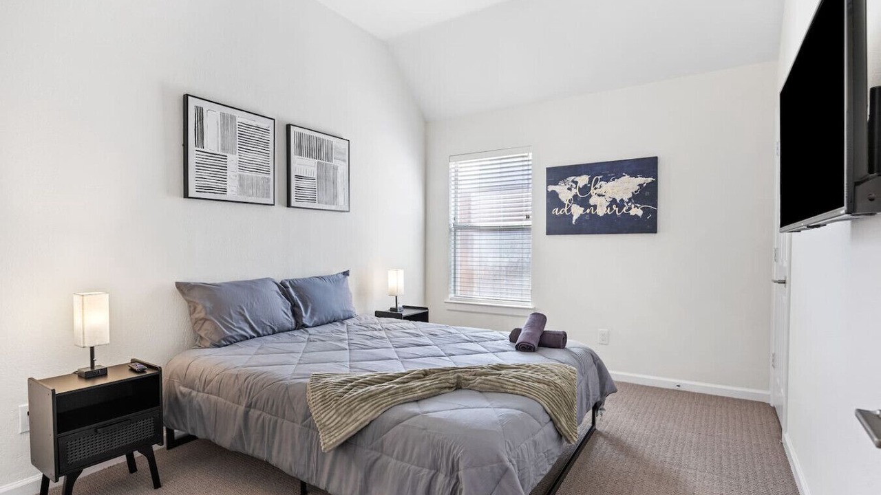 Photo of Bedroom in Allen