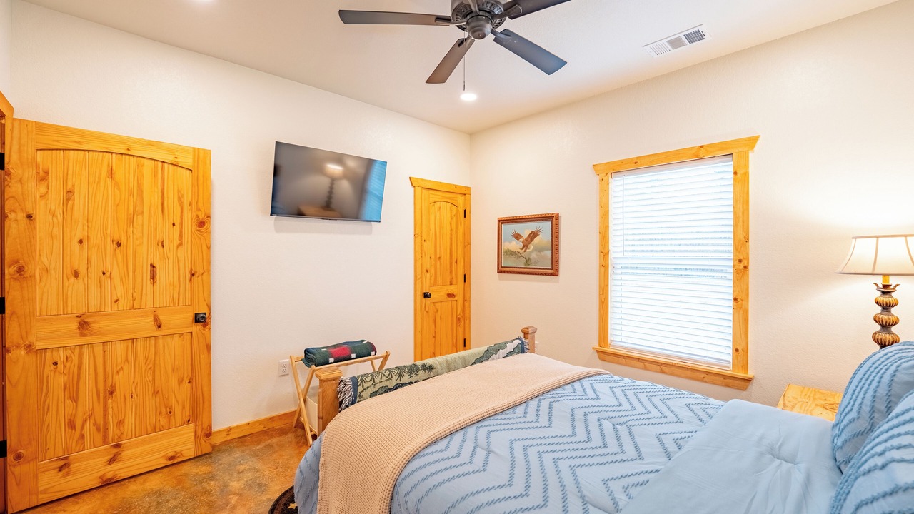 Photo of Bedroom in Ferndale