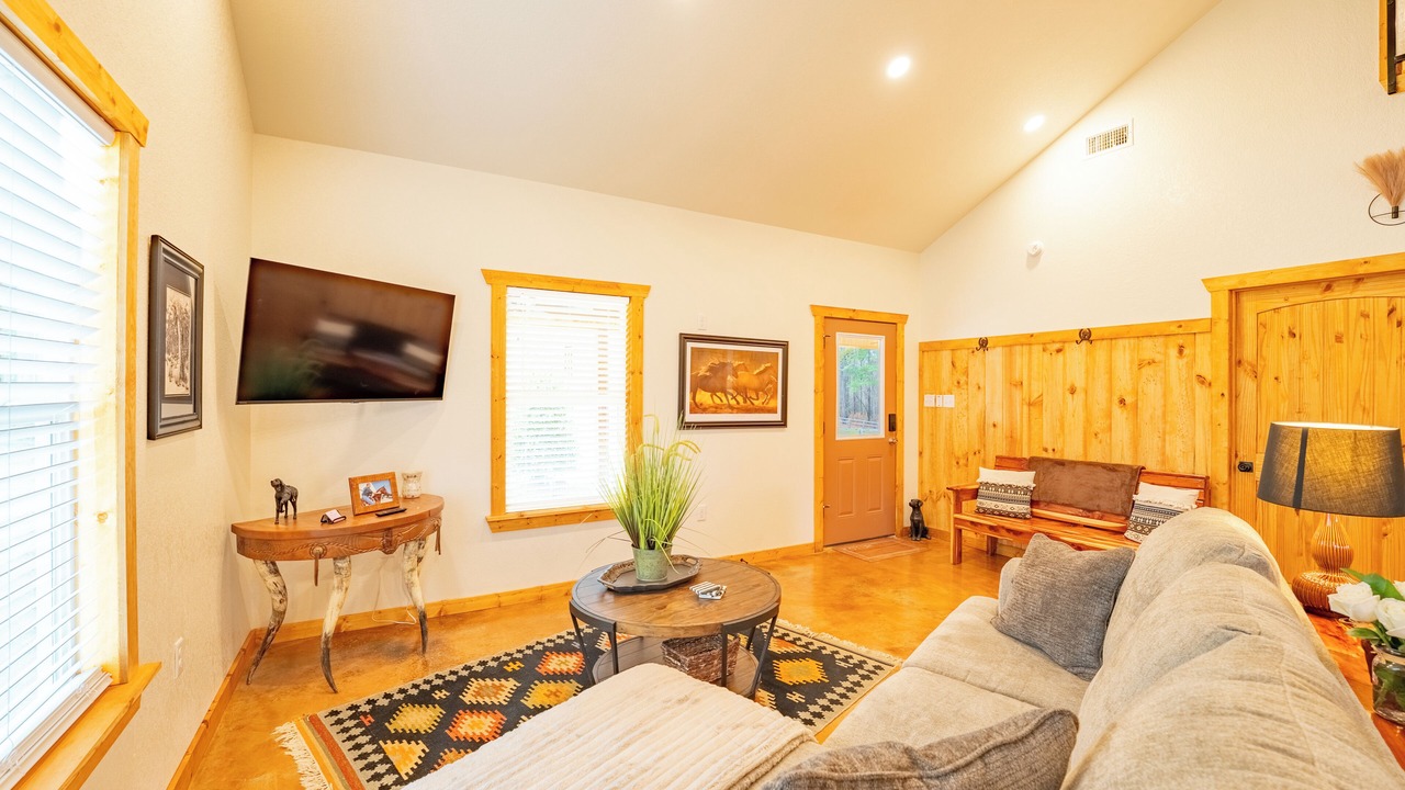 Photo of Livingroom in Ferndale
