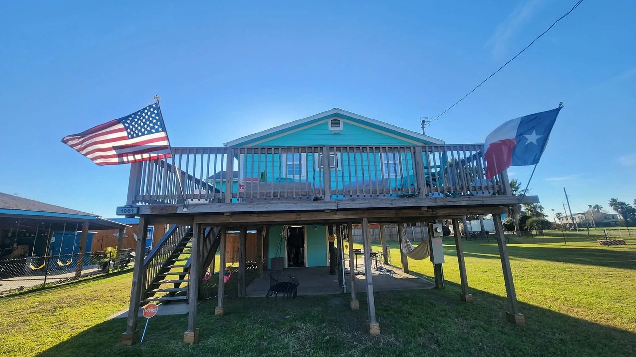 Photo of Outdoor in Crystal Beach