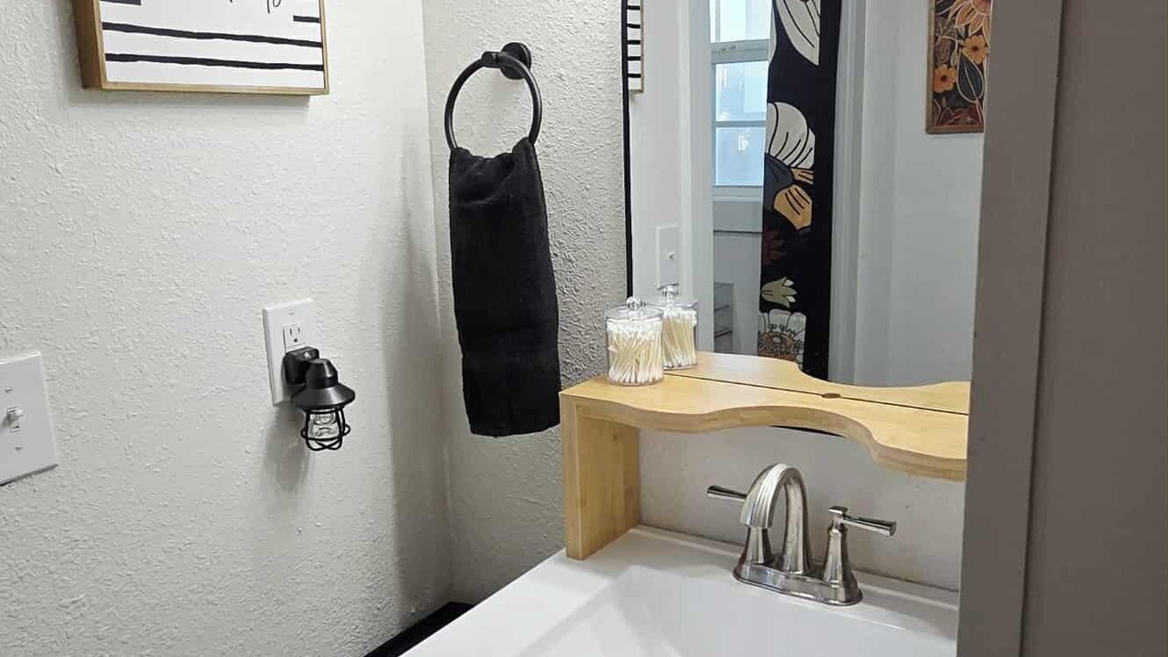Photo of Bathroom in Crystal Beach