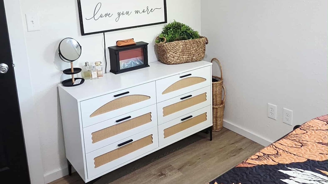 Photo of Bedroom in Crystal Beach