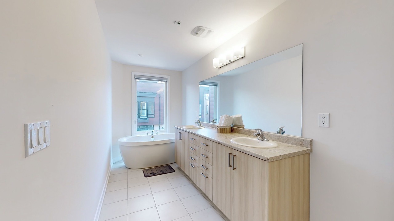 Photo of Bathroom in Richmond Hill