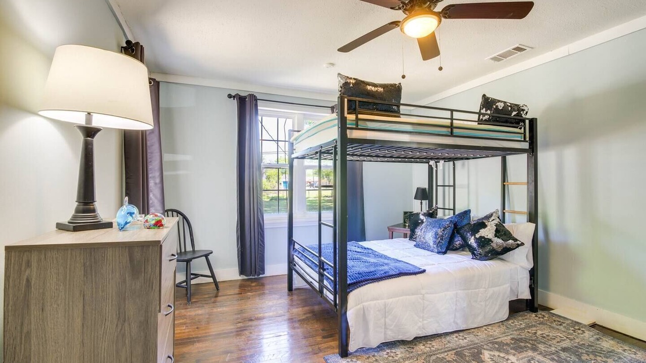 Photo of Bedroom in Clarksdale