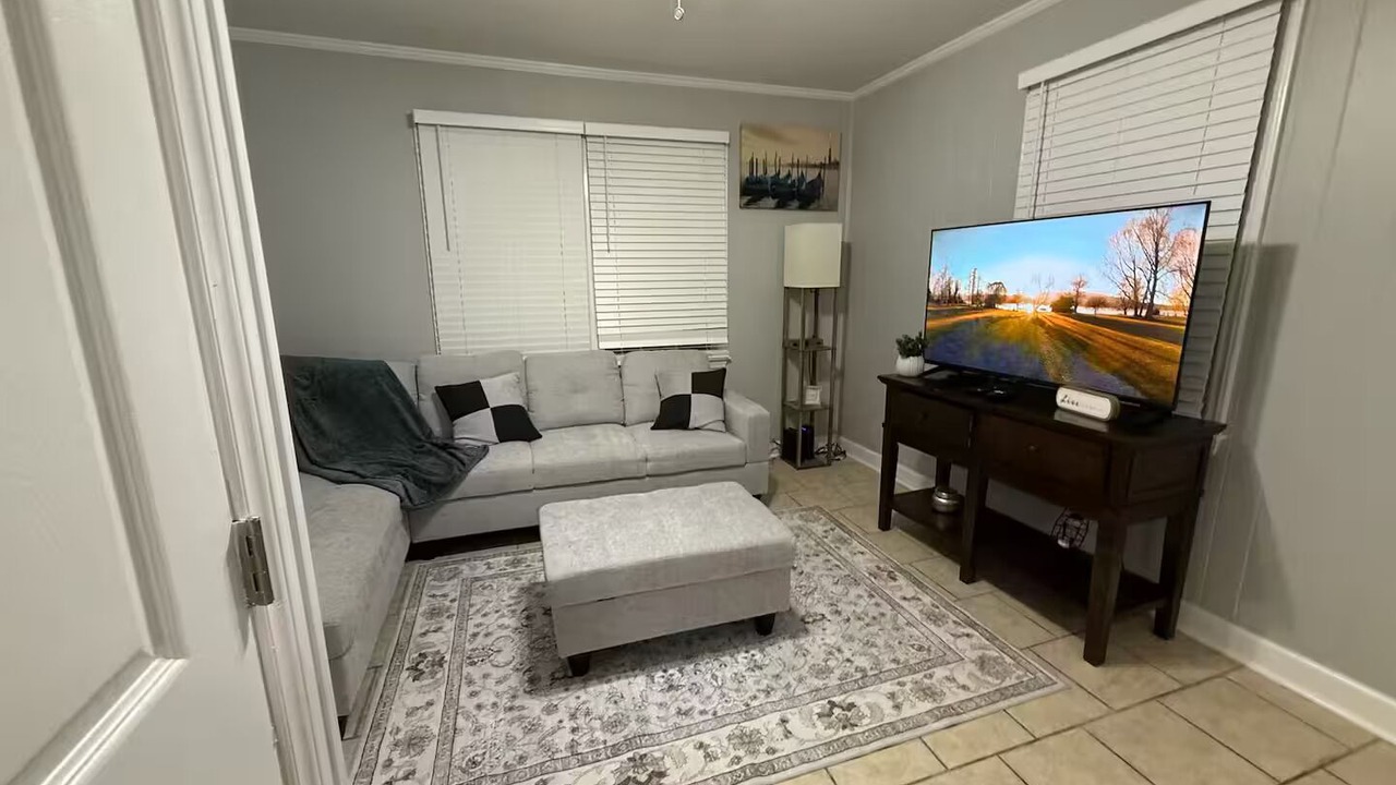 Photo of Livingroom in Winston - Salem