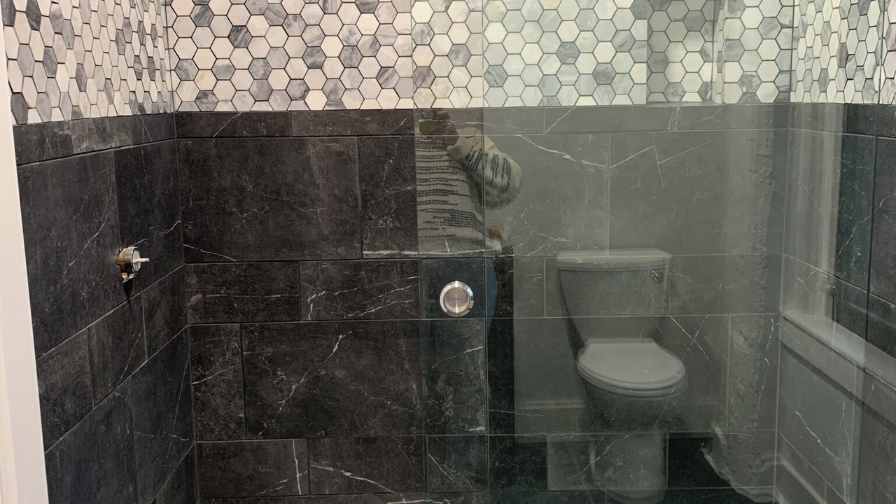 Photo of Bathroom in Painted Post