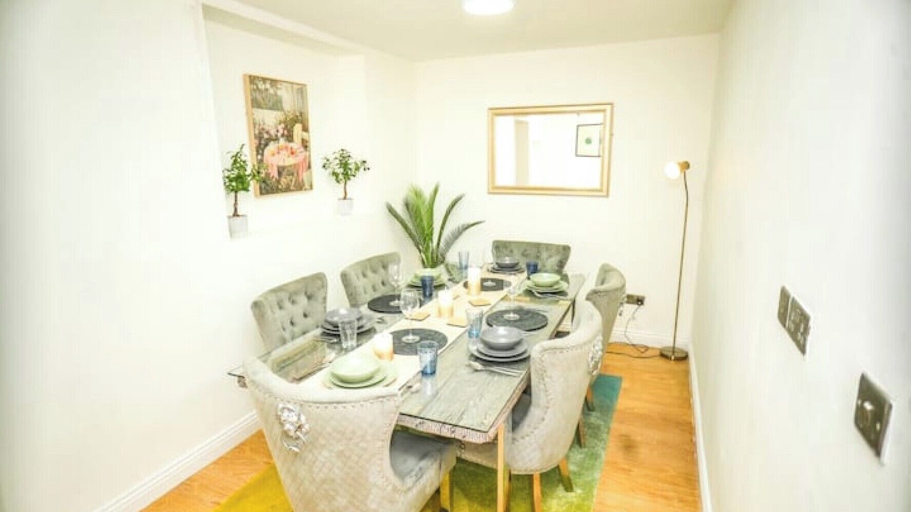 Photo of Others in Langley Marish