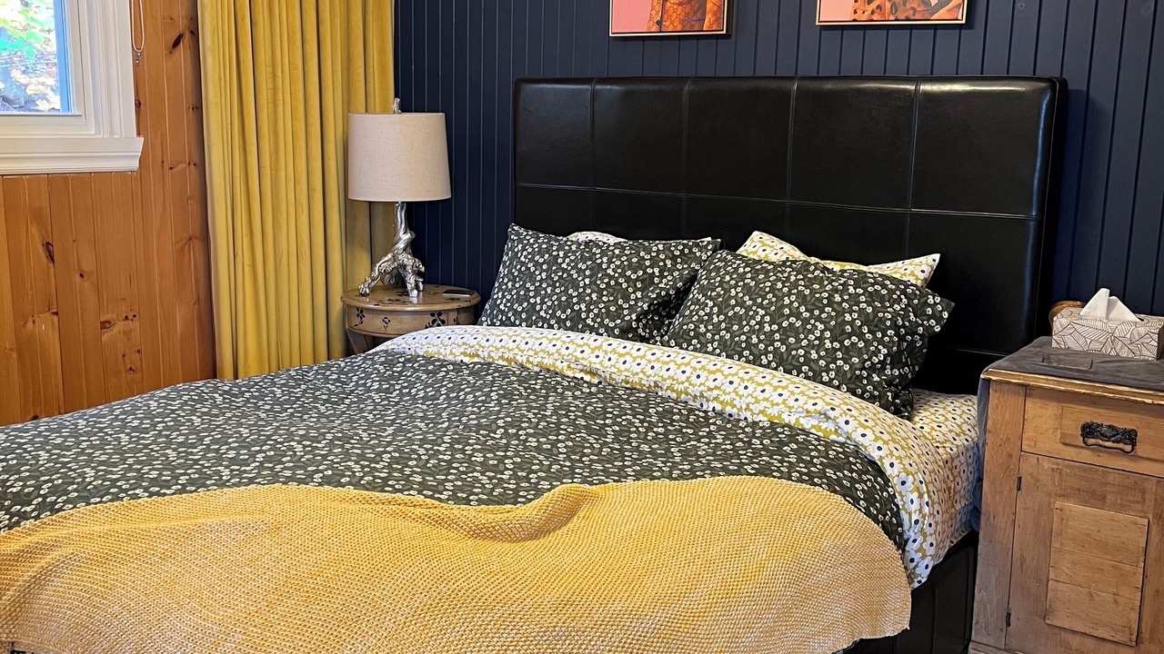 Photo of Bedroom in Saint-Jean-de-l'lle-d'Orleans