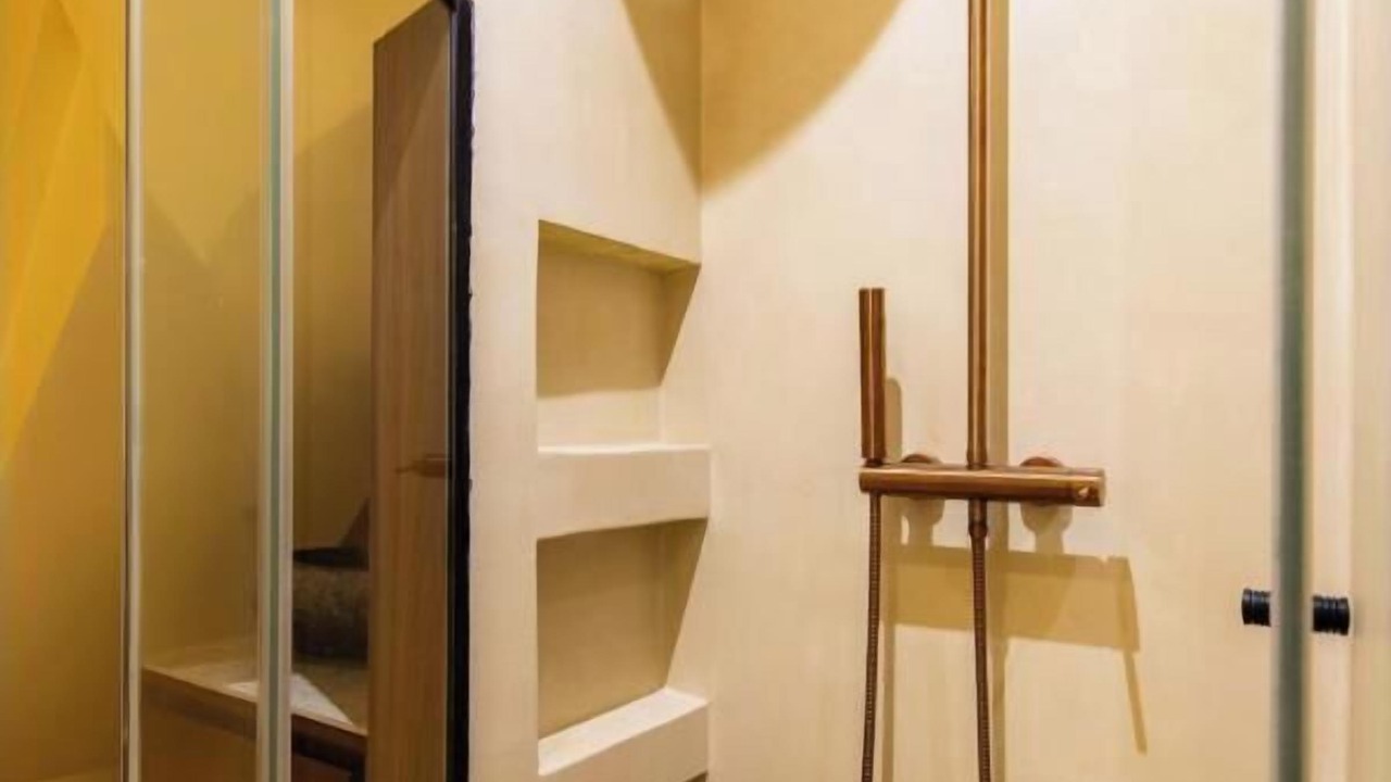 Photo of Bathroom in Quartier Sainte-Avoye