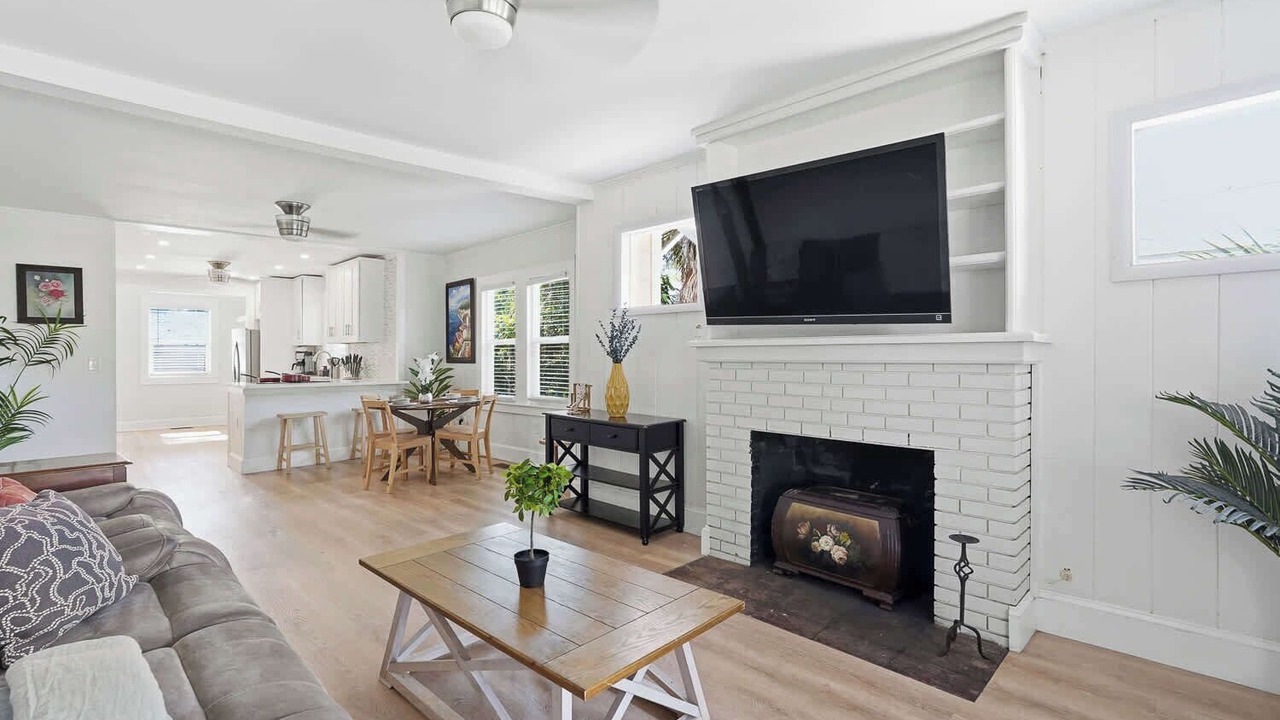 Photo of Livingroom in Arlington Park