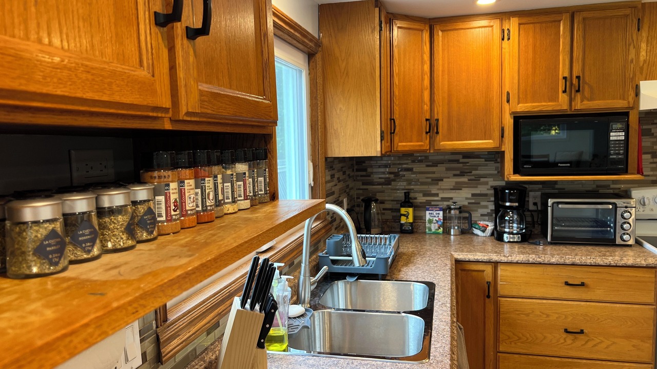 Photo of Kitchen in Scugog