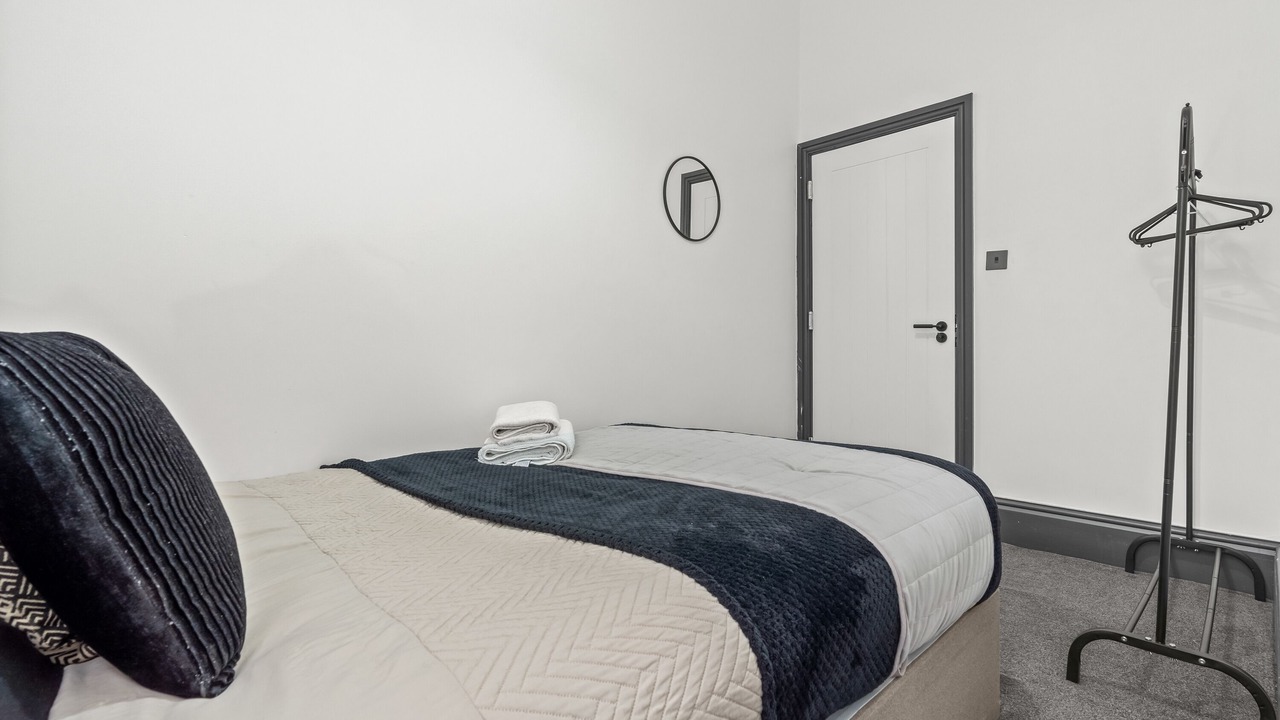 Photo of Bedroom in Moseley