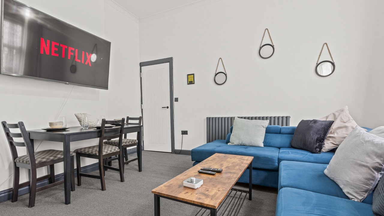 Photo of Livingroom in Moseley