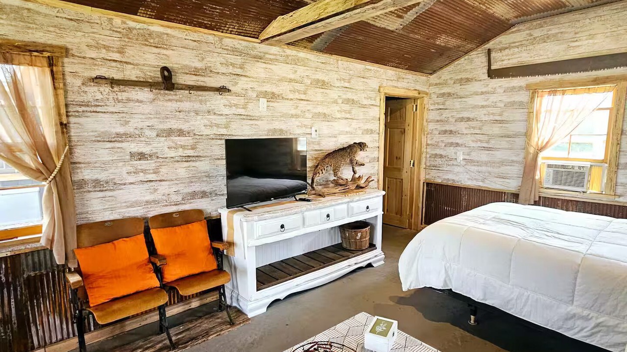 Photo of Bedroom in Weyerhaeuser