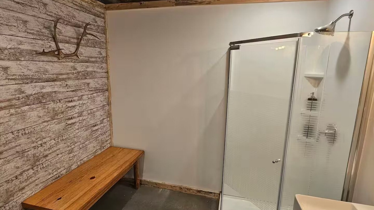 Photo of Bathroom in Weyerhaeuser