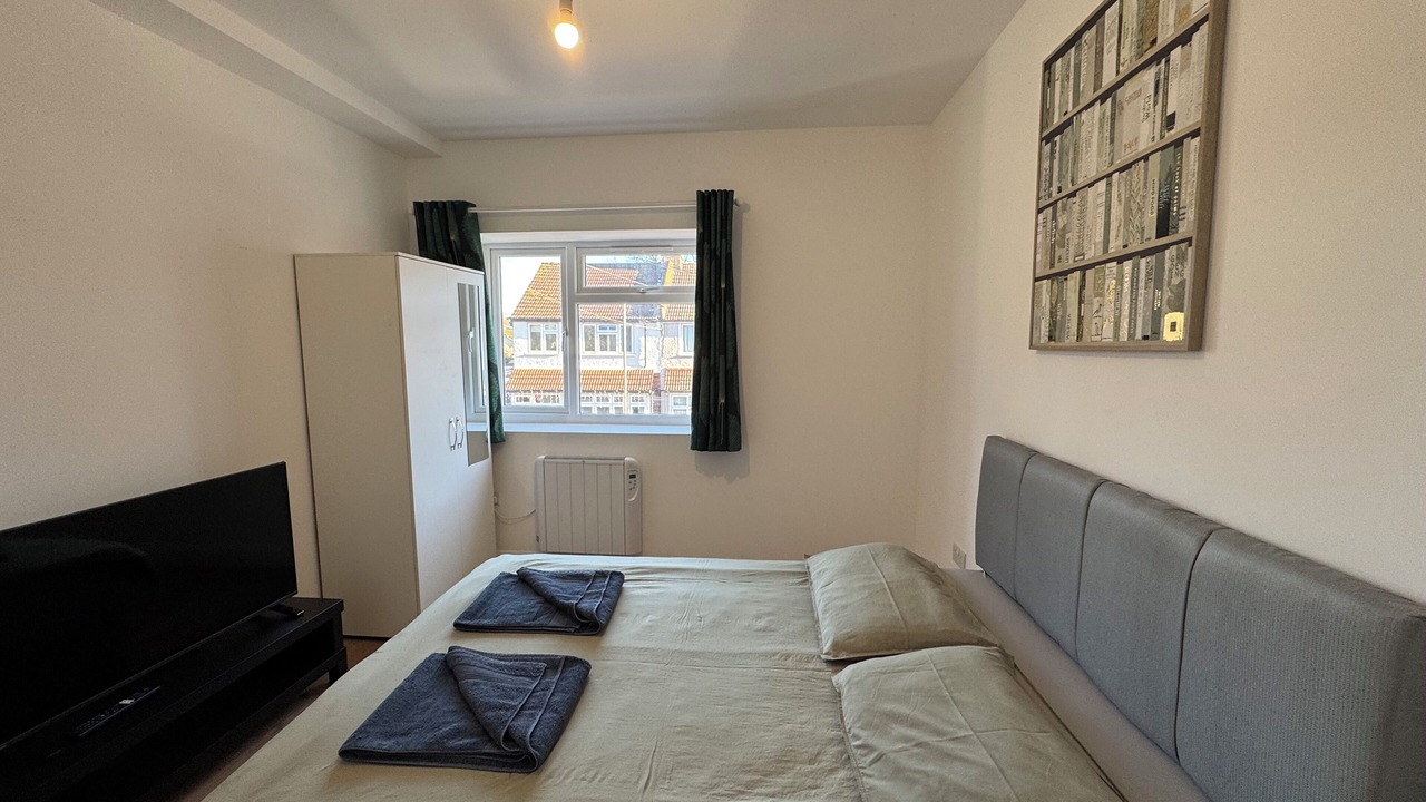 Photo of Bedroom in Wallington North