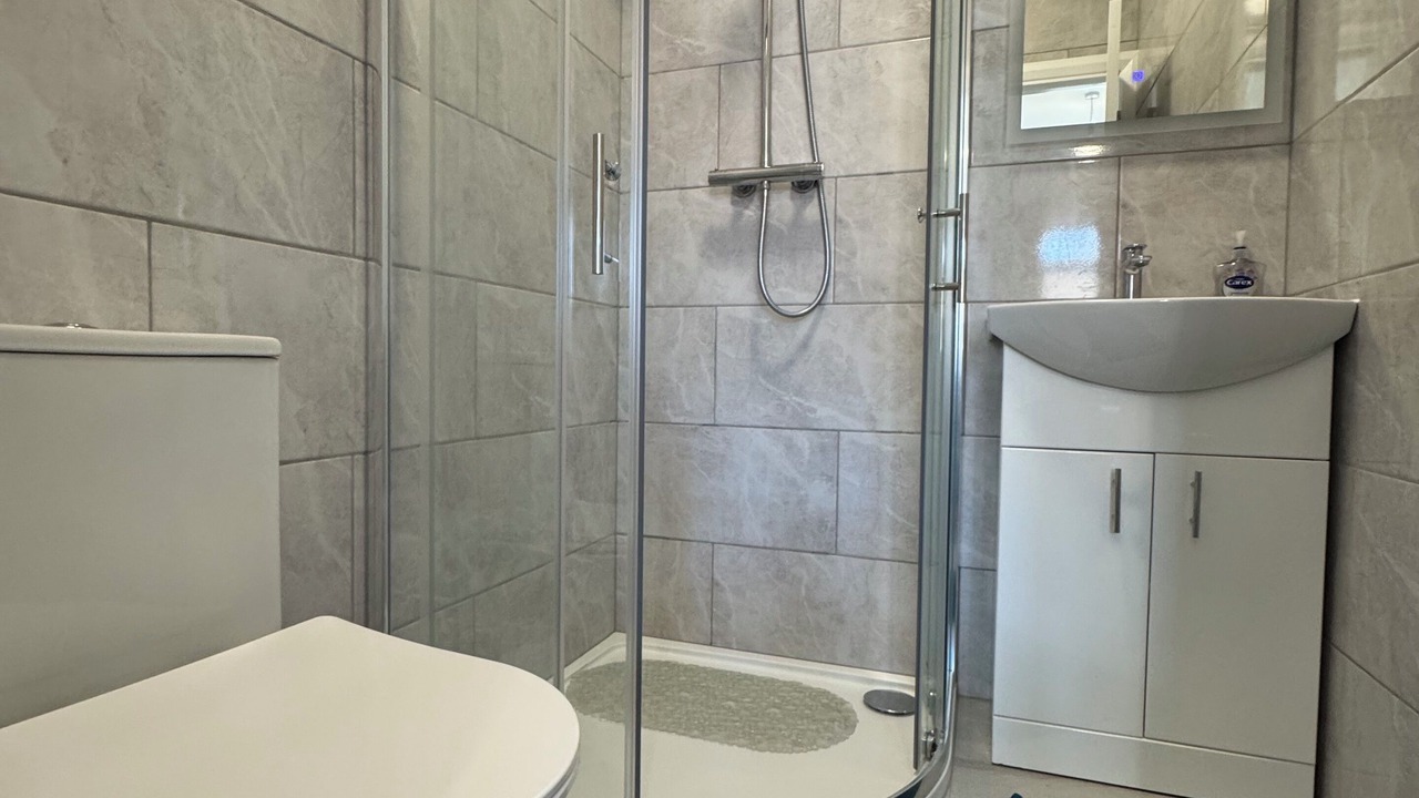 Photo of Bathroom in Wallington North