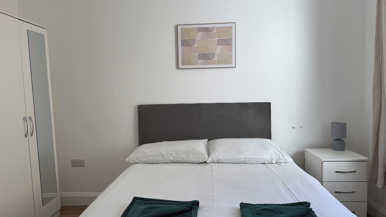 Photo of Bedroom in Wallington North