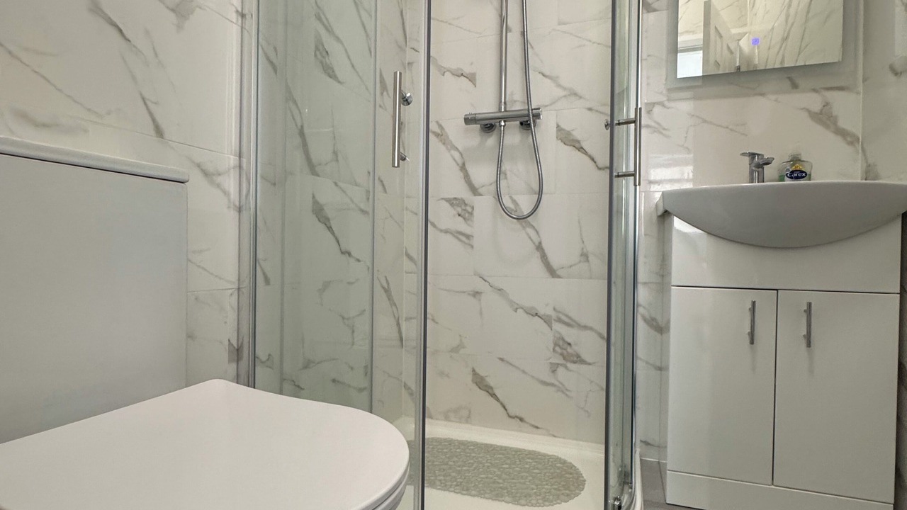 Photo of Bathroom in Wallington North