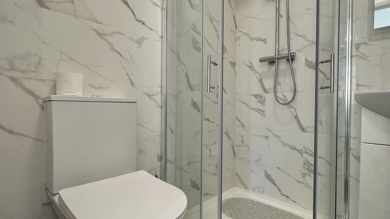 Photo of Bathroom in Wallington North