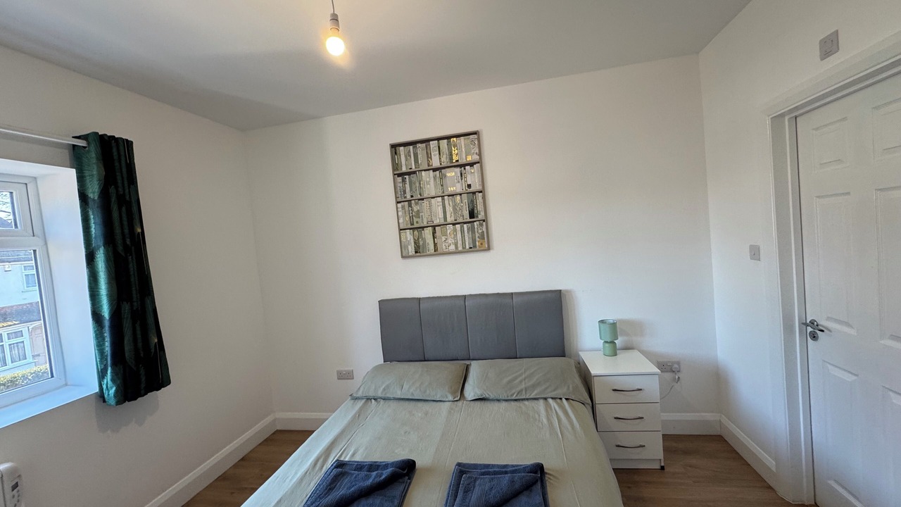 Photo of Bedroom in Wallington North