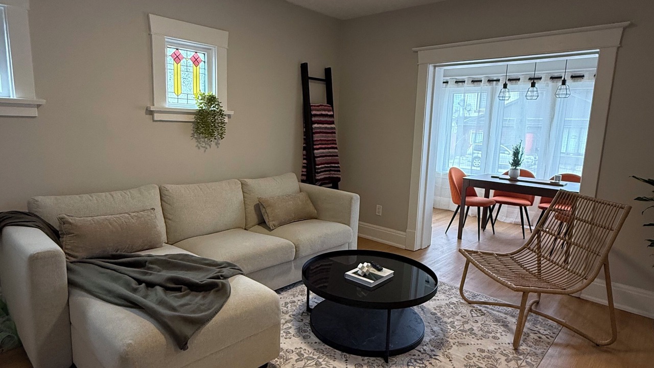 Photo of Livingroom in Niagara Falls