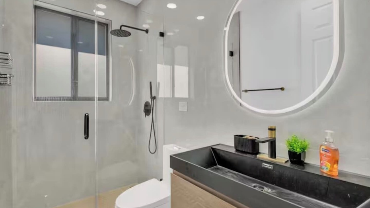 Photo of Bathroom in Ludlam