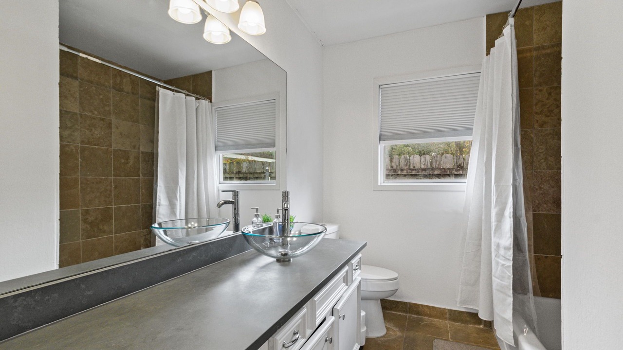 Photo of Bathroom in Braeswood Place