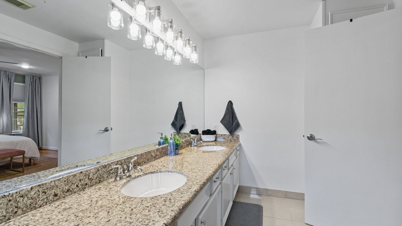 Photo of Bathroom in Braeswood Place